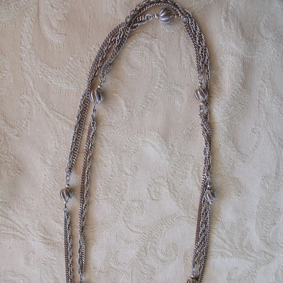 Vintage Monet Goldtone Chain Link Beaded Necklace - Picture 1 of 5